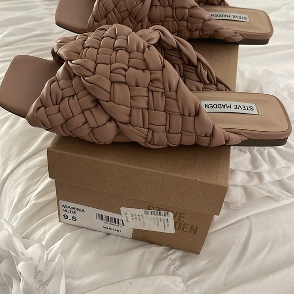 Steve Madden nude Marina braided slides - Picture 2 of 4